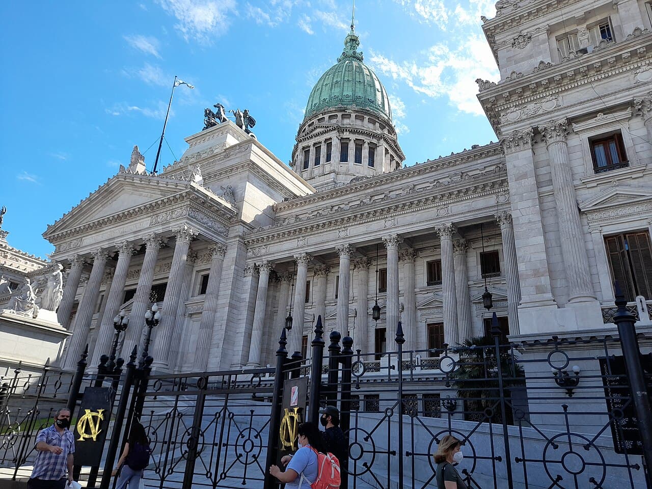 Fachada del Palacio del Congreso de la Nación Argentina en Buenos Aires.